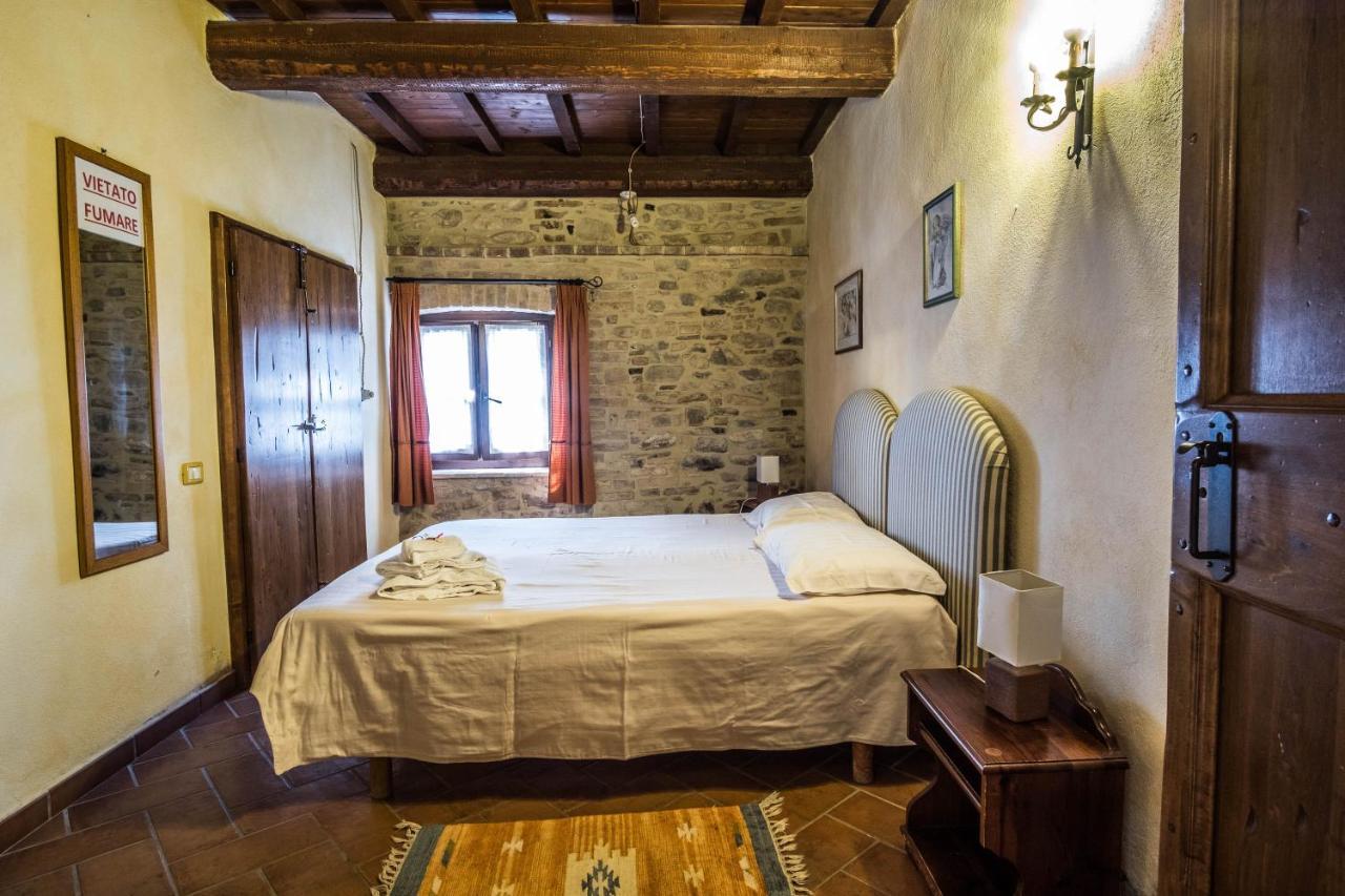 Agriturismo Goccia Di Luna Umbertide Kültér fotó