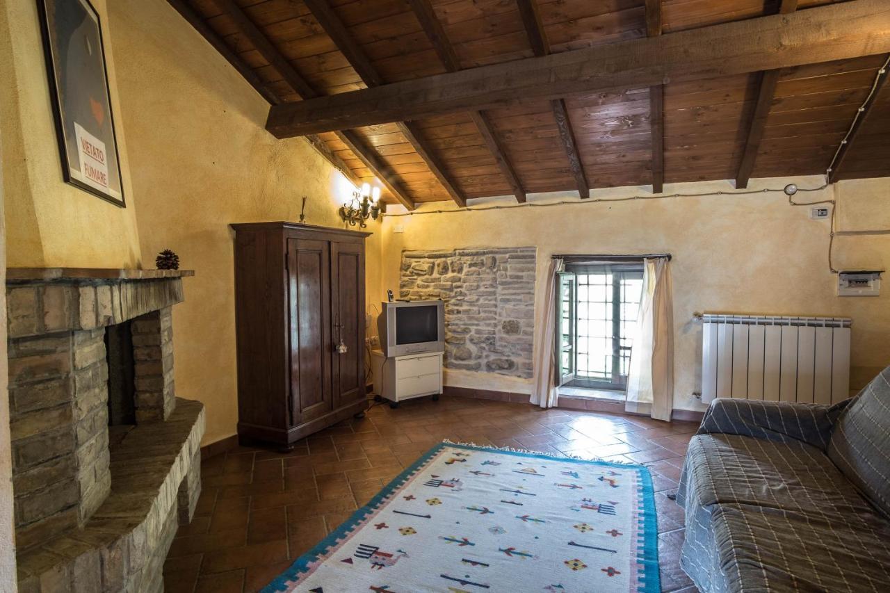 Agriturismo Goccia Di Luna Umbertide Kültér fotó